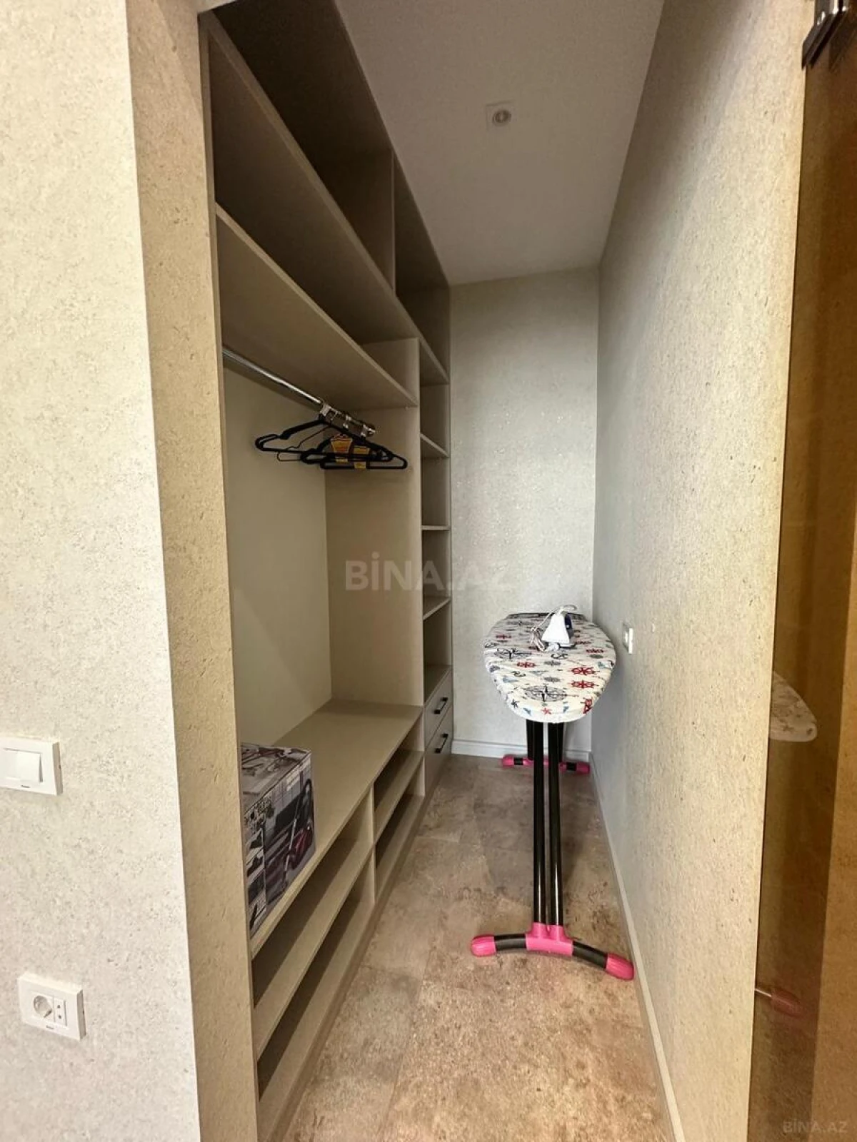 Kirayə verilir 2 otaqlı mənzil 85 m²