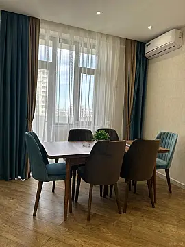 Kirayə verilir 2 otaqlı mənzil 85 m² — Bakı, Nəsimi 2 otaq 85.00 m²