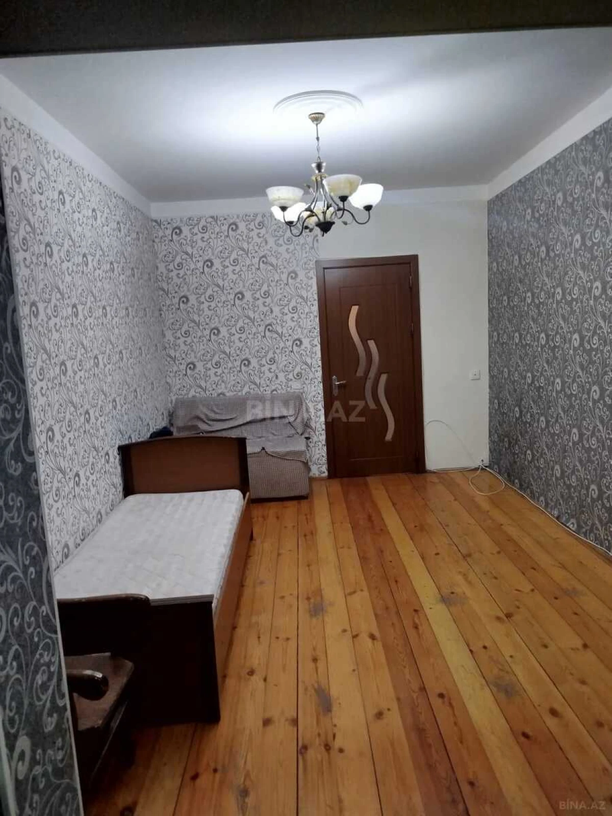 Satılır 1 otaqlı mənzil 45 m²