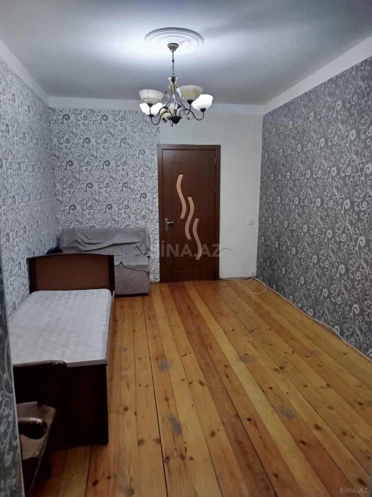 Satılır 1 otaqlı mənzil 45 m²
