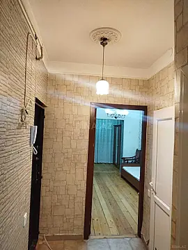 Satılır 1 otaqlı mənzil 45 m²