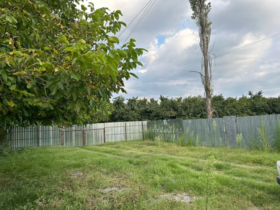 Satılır torpaq sahəsi 12 m²