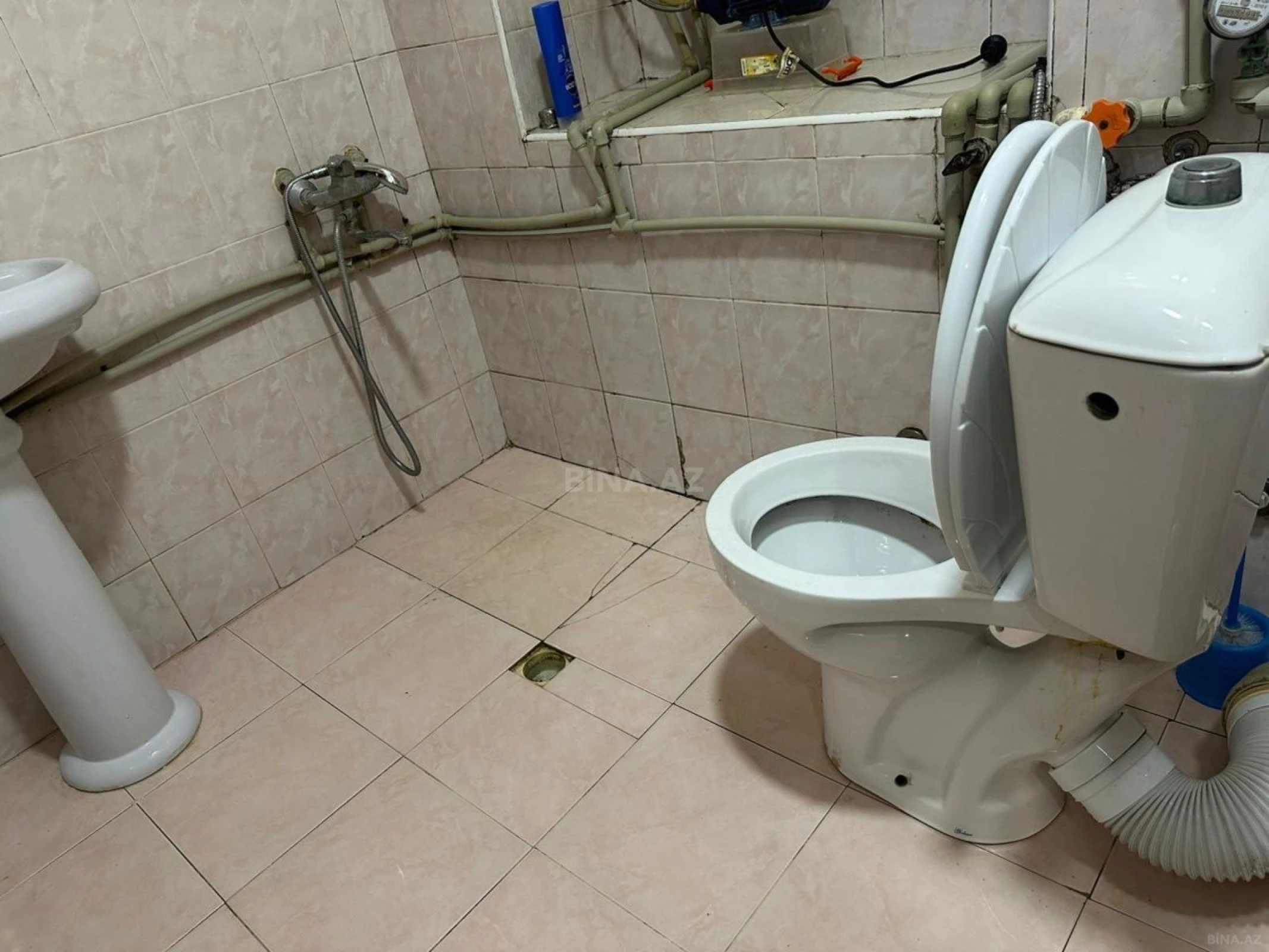 Kirayə verilir 2 otaqlı mənzil 50 m²