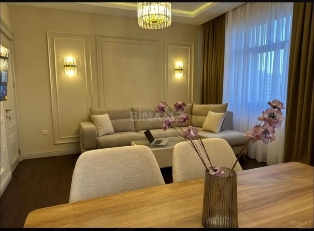 Kirayə verilir 3 otaqlı mənzil 95 m²