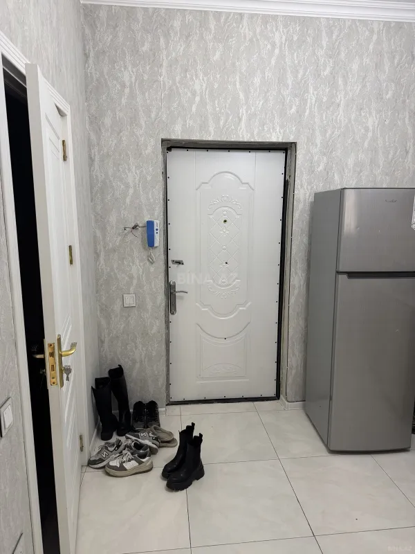 Kirayə verilir 2 otaqlı mənzil 65 m²