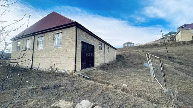 Satılır 3 otaqlı həyət evi 80 m² — Gədəbəy 3 otaq 80.00 m²