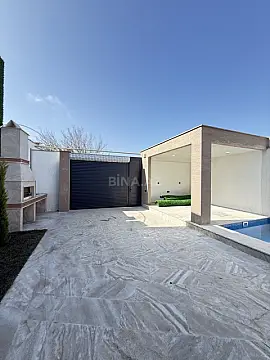 Satılır 4 otaqlı həyət evi 150 m²