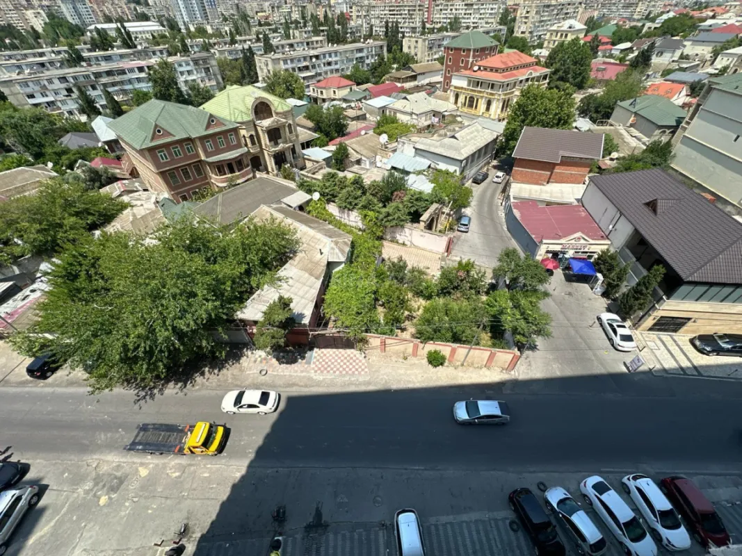 Kirayə verilir 2 otaqlı mənzil 120 m²