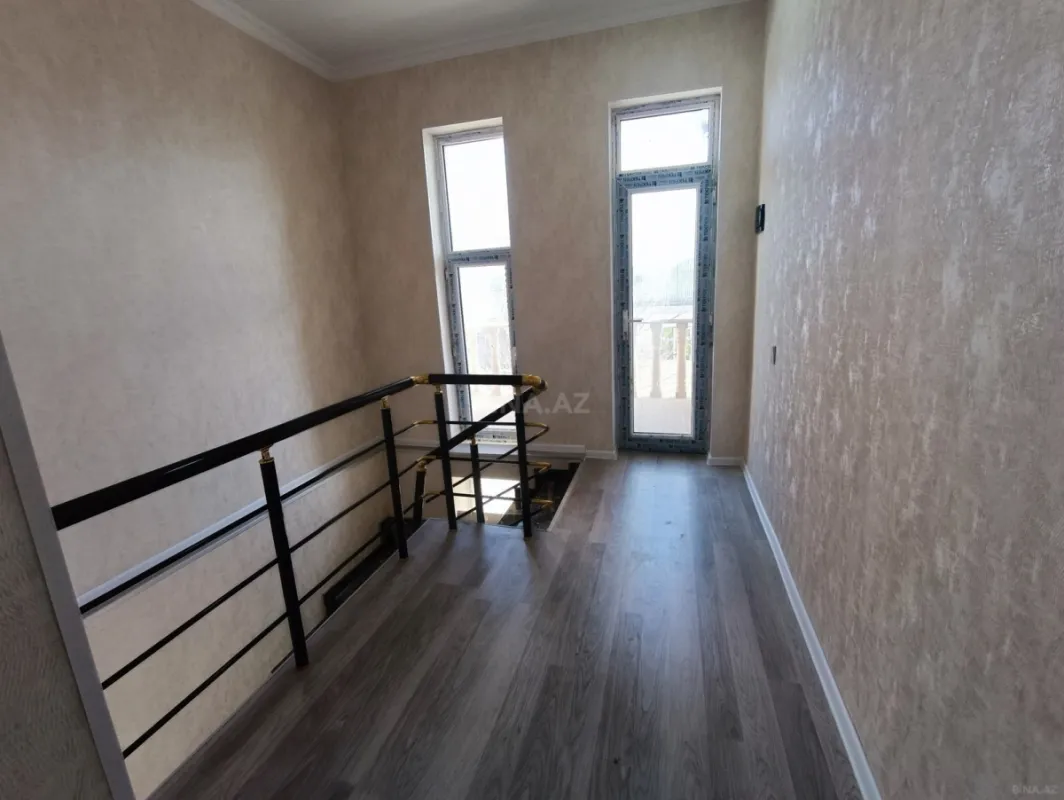 Satılır 5 otaqlı həyət evi 150 m²