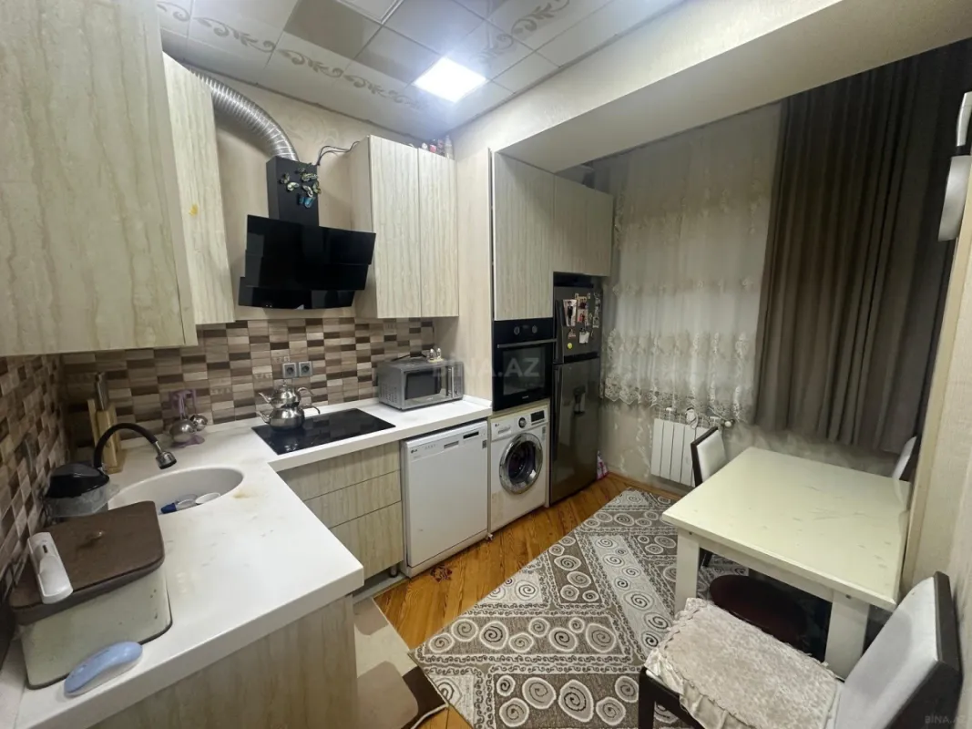 Satılır 3 otaqlı mənzil 72 m²