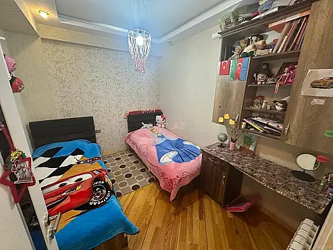 Satılır 3 otaqlı mənzil 72 m²