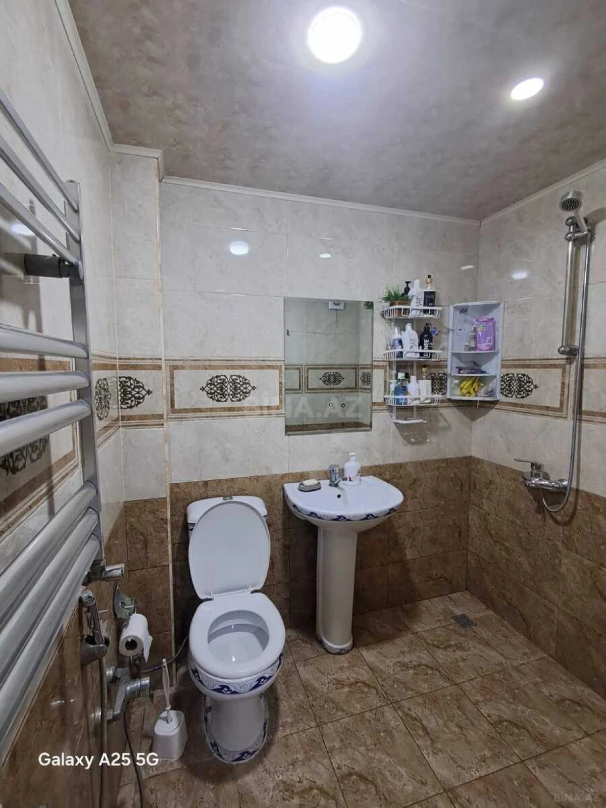 Satılır 4 otaqlı mənzil 90 m²