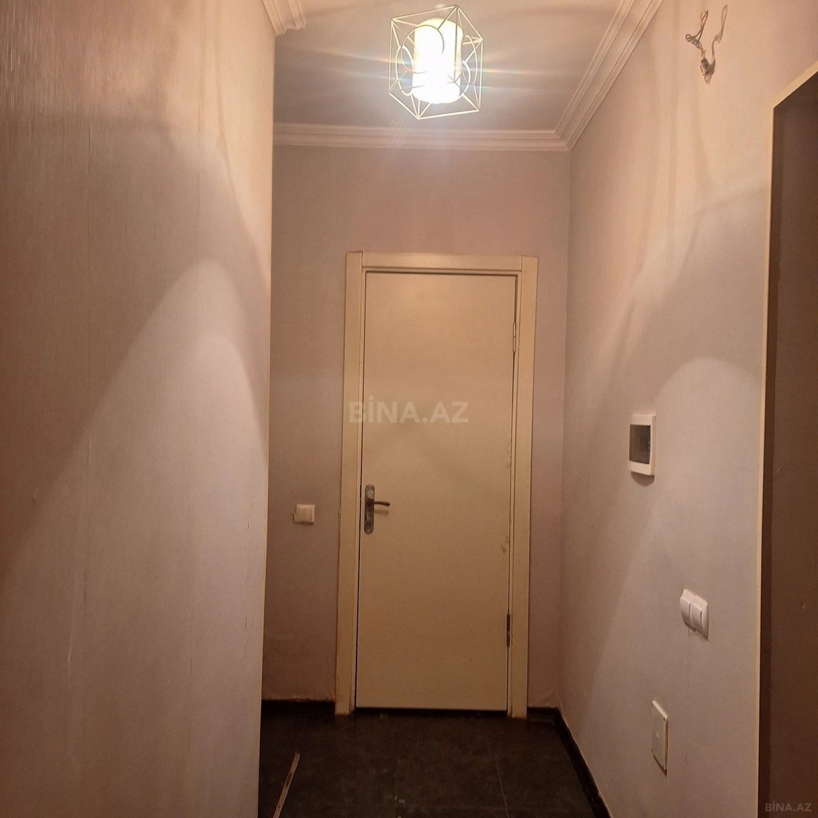 Satılır 1 otaqlı mənzil 38 m²