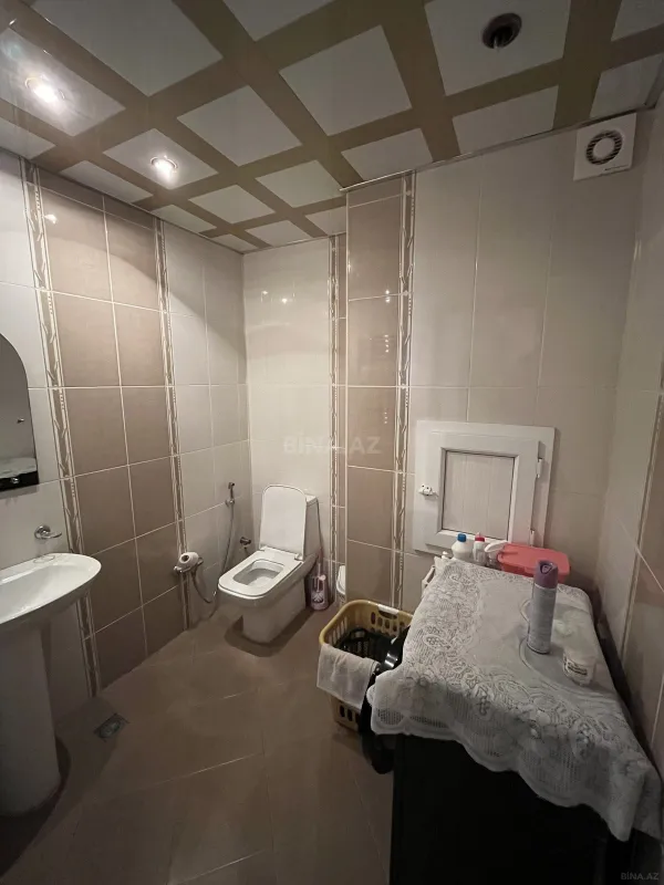 Satılır 3 otaqlı mənzil 122.7 m²