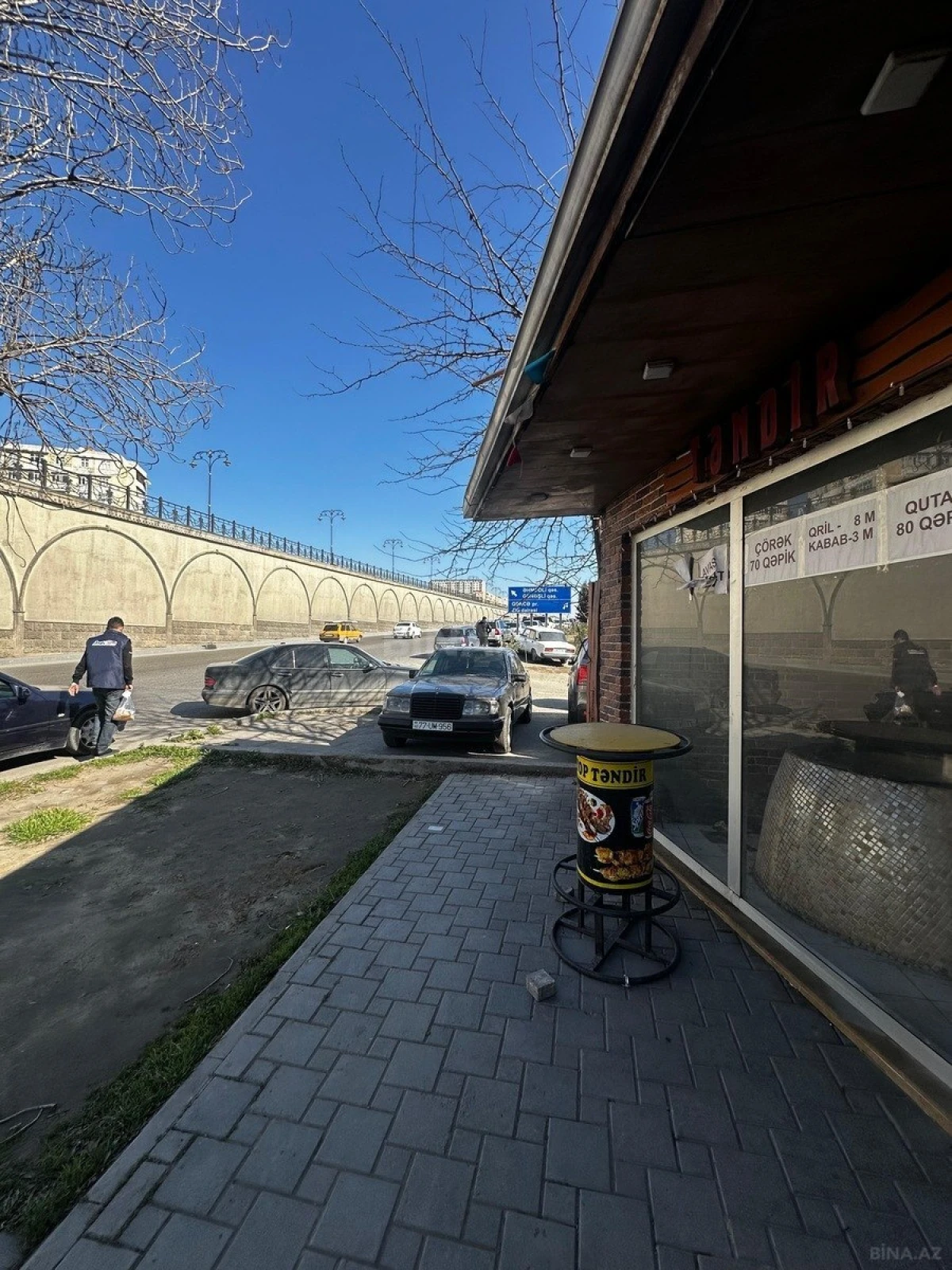 Kirayə verilir qaraj 70 m²