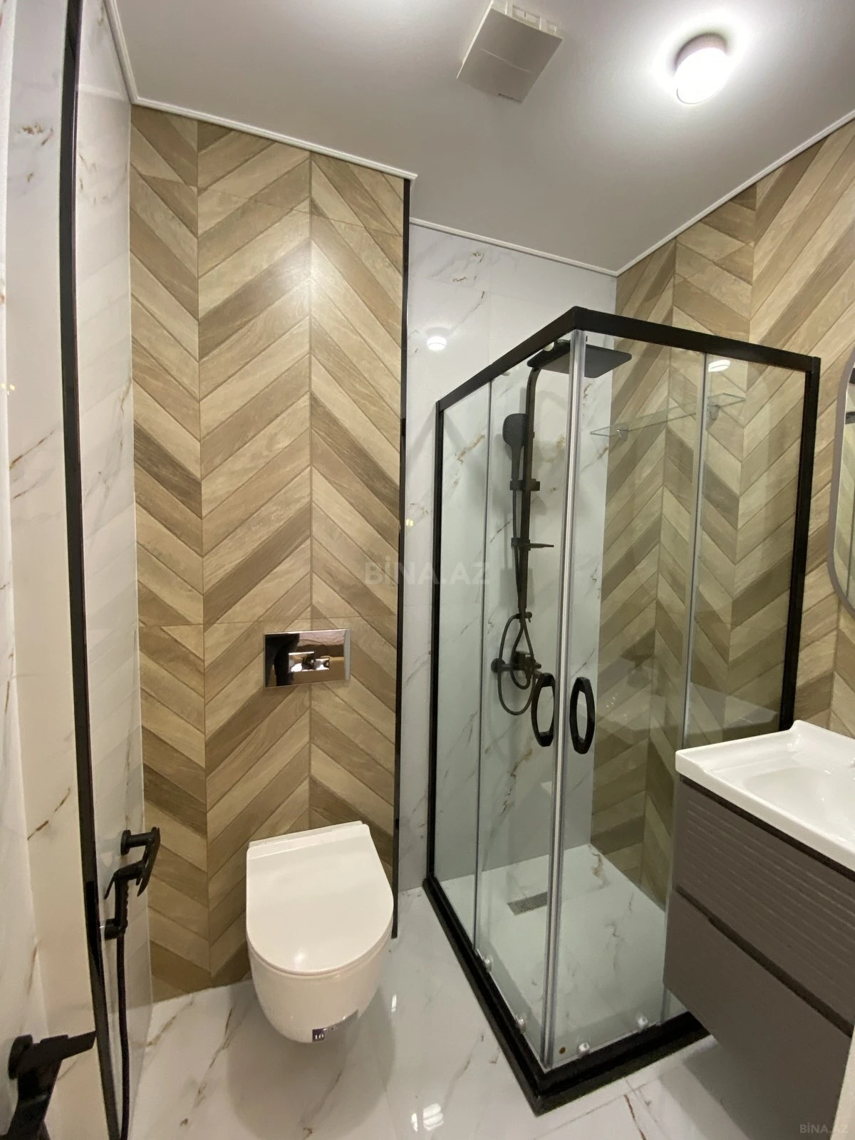 Satılır 3 otaqlı mənzil 100 m²