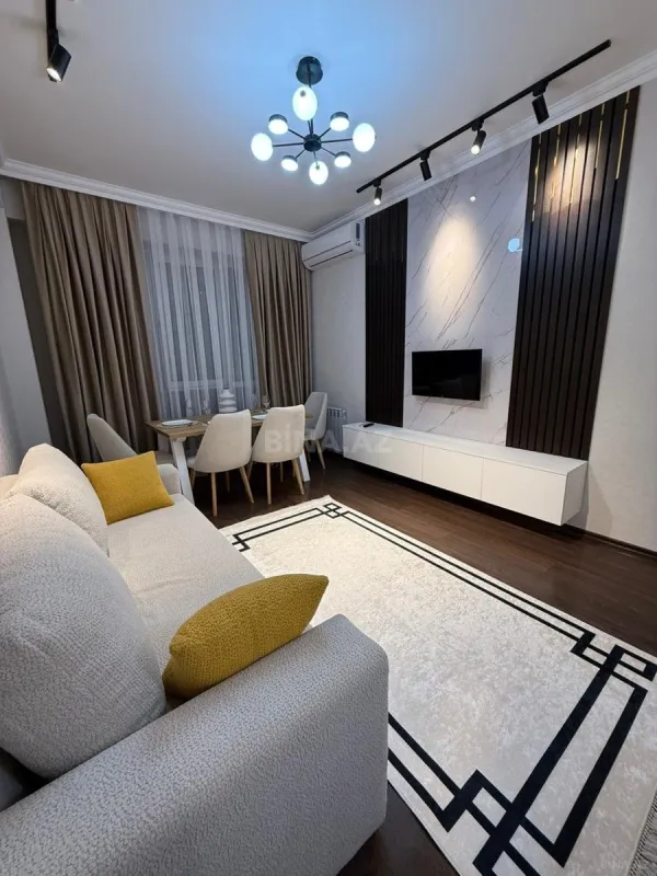 Satılır 3 otaqlı mənzil 100 m²