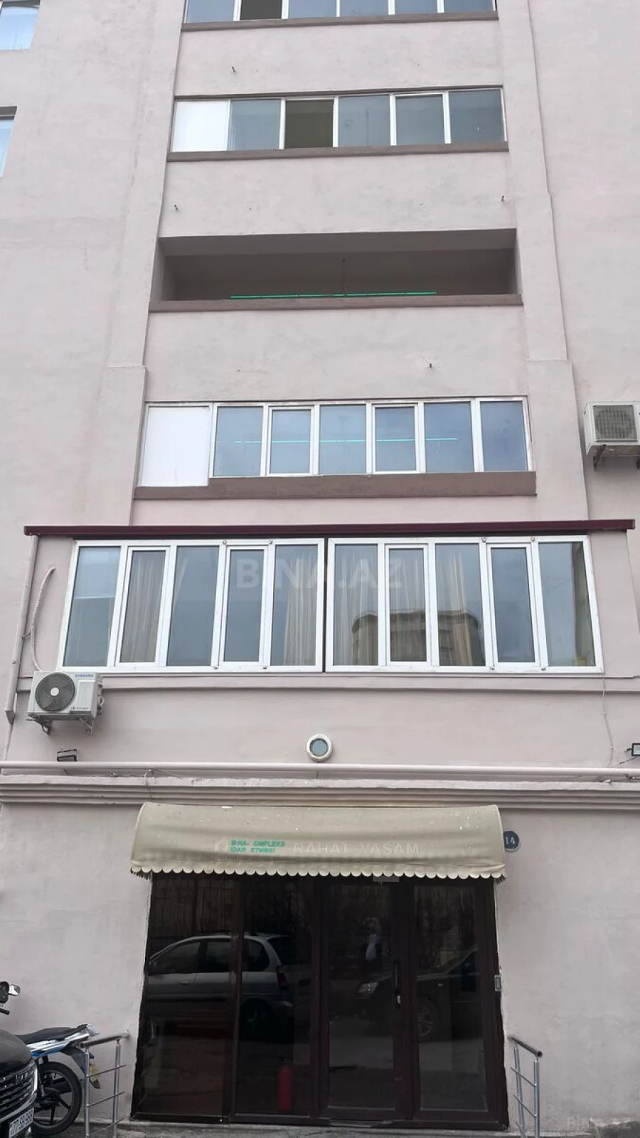 Satılır 2 otaqlı mənzil 90 m²
