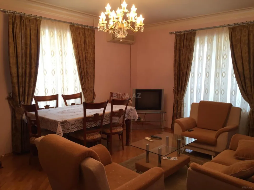 Satılır 2 otaqlı mənzil 90 m²