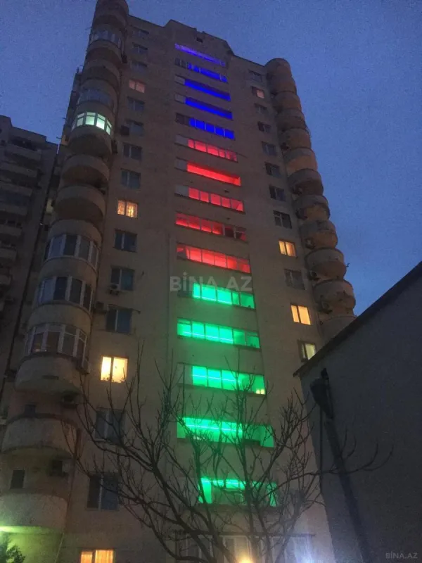 Satılır 2 otaqlı mənzil 90 m²