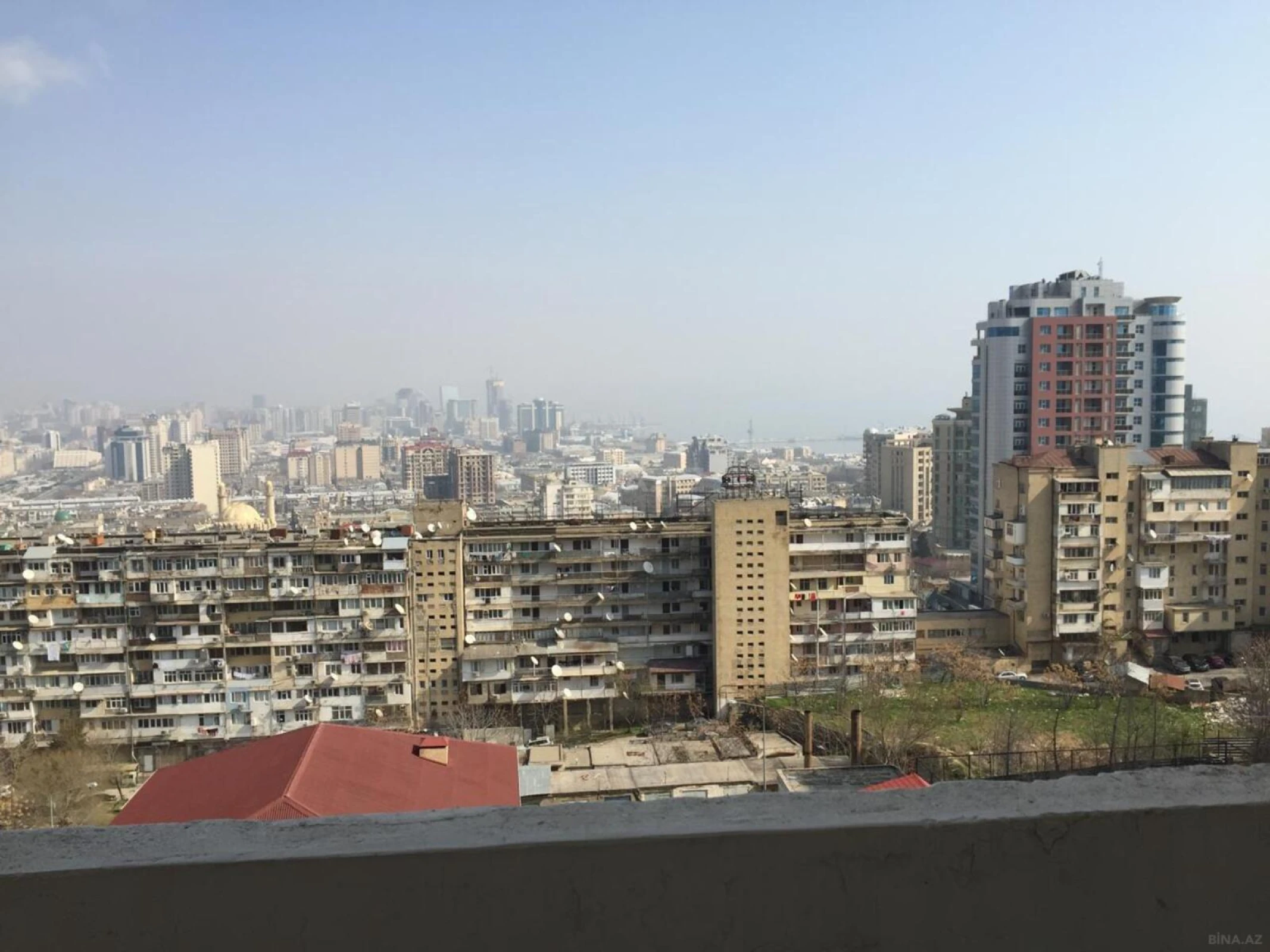 Satılır 2 otaqlı mənzil 90 m²