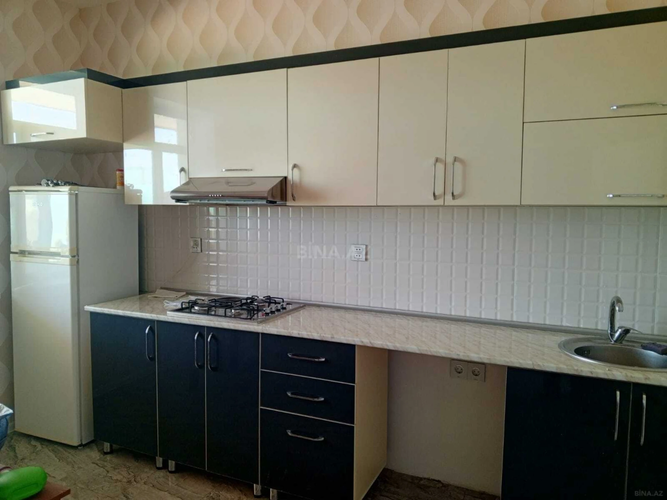 Satılır 3 otaqlı həyət evi 100 m²