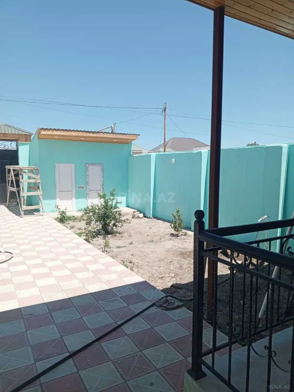 Satılır 3 otaqlı həyət evi 100 m²