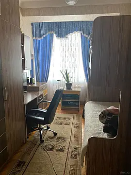 Satılır 3 otaqlı mənzil 105 m²