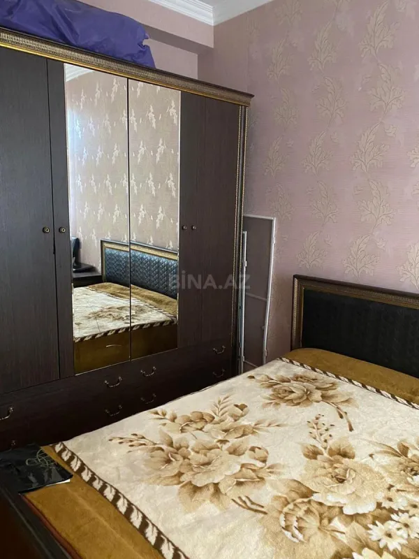 Satılır 3 otaqlı mənzil 105 m²