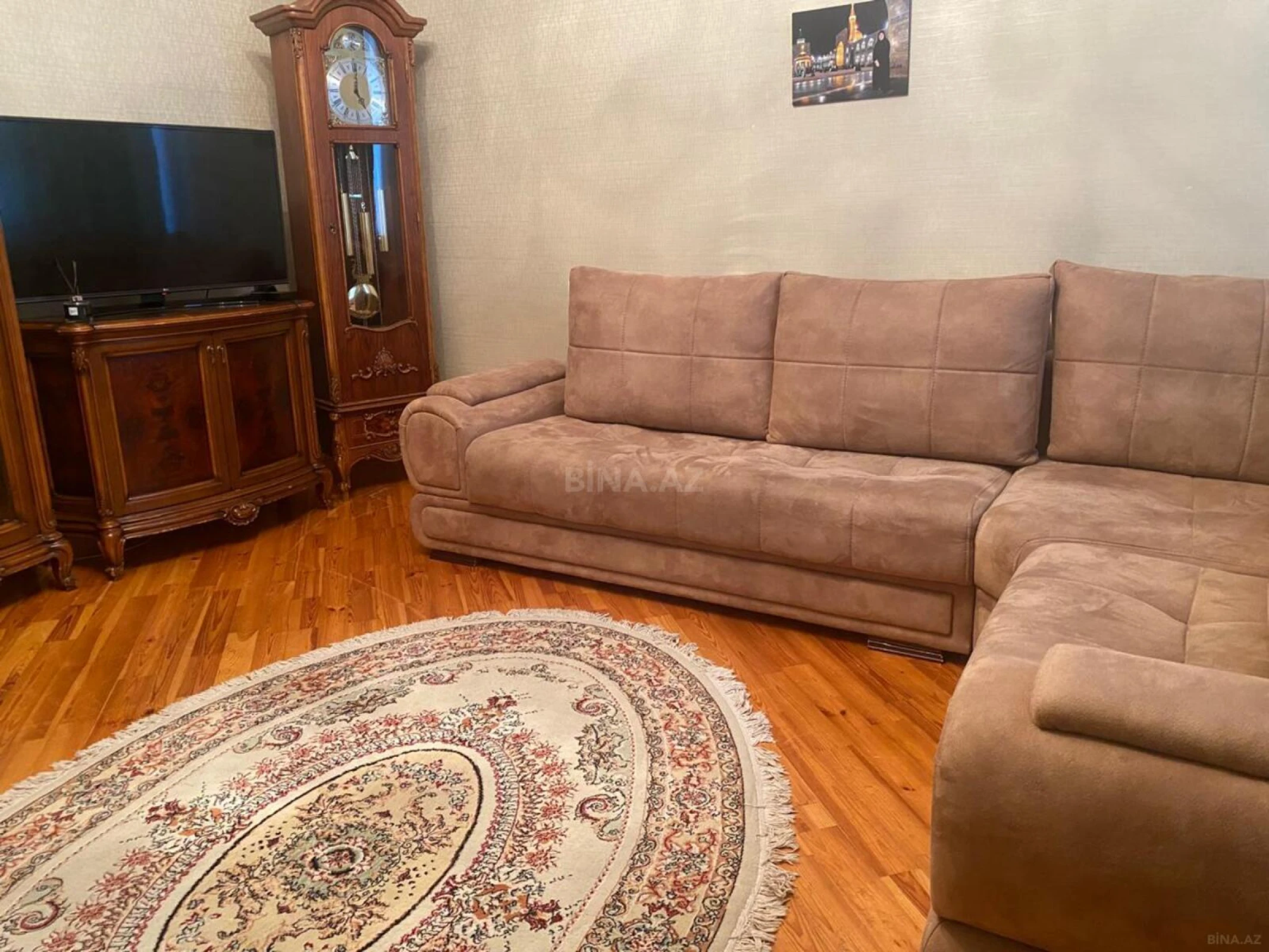 Satılır 3 otaqlı mənzil 105 m²