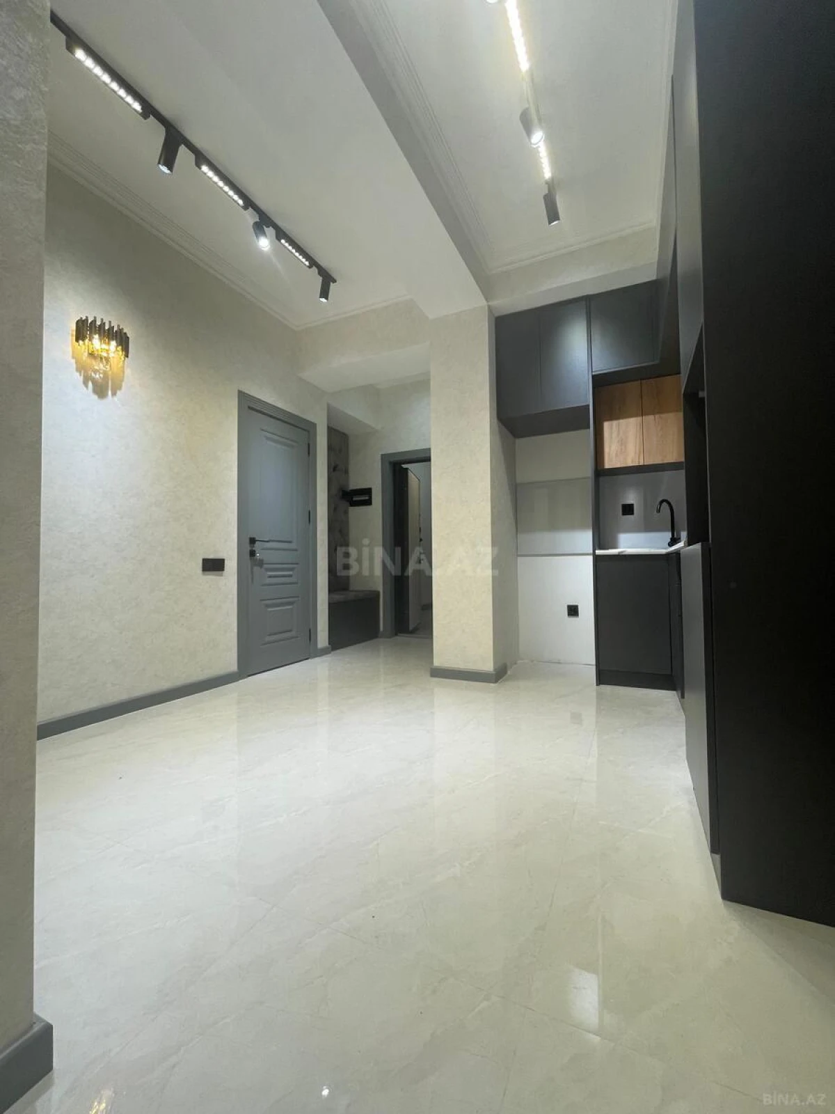 Satılır 3 otaqlı mənzil 80 m²