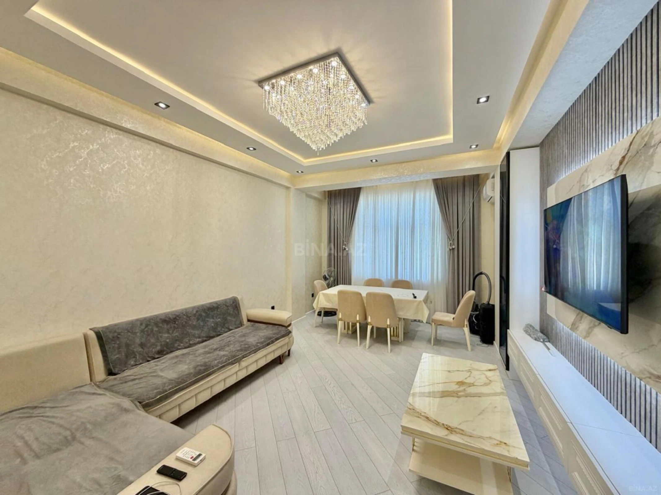 Satılır 2 otaqlı mənzil 85 m²