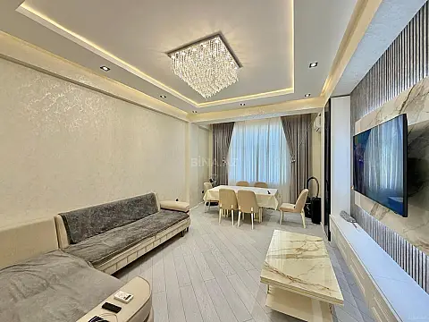 Satılır 2 otaqlı mənzil 85 m²