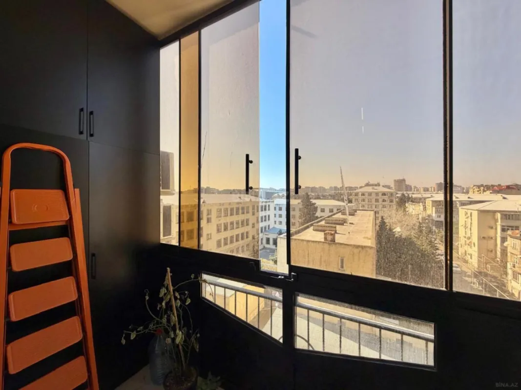 Satılır 2 otaqlı mənzil 85 m²