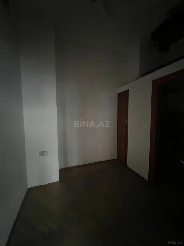 Kirayə verilir obyekt 180 m²