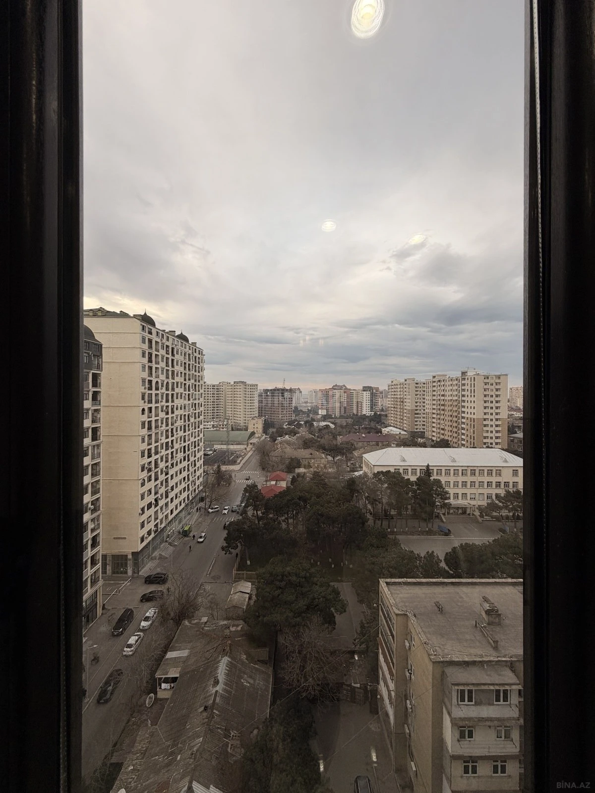 Kirayə verilir 2 otaqlı mənzil 60 m²