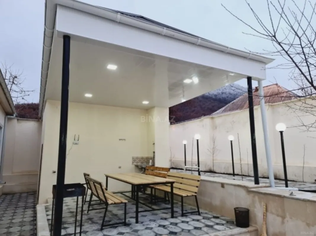 Kirayə verilir 5 otaqlı həyət evi 120 m²