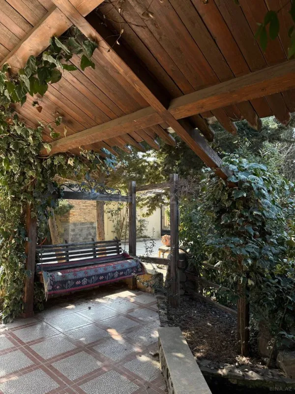 Satılır 4 otaqlı həyət evi 120 m²