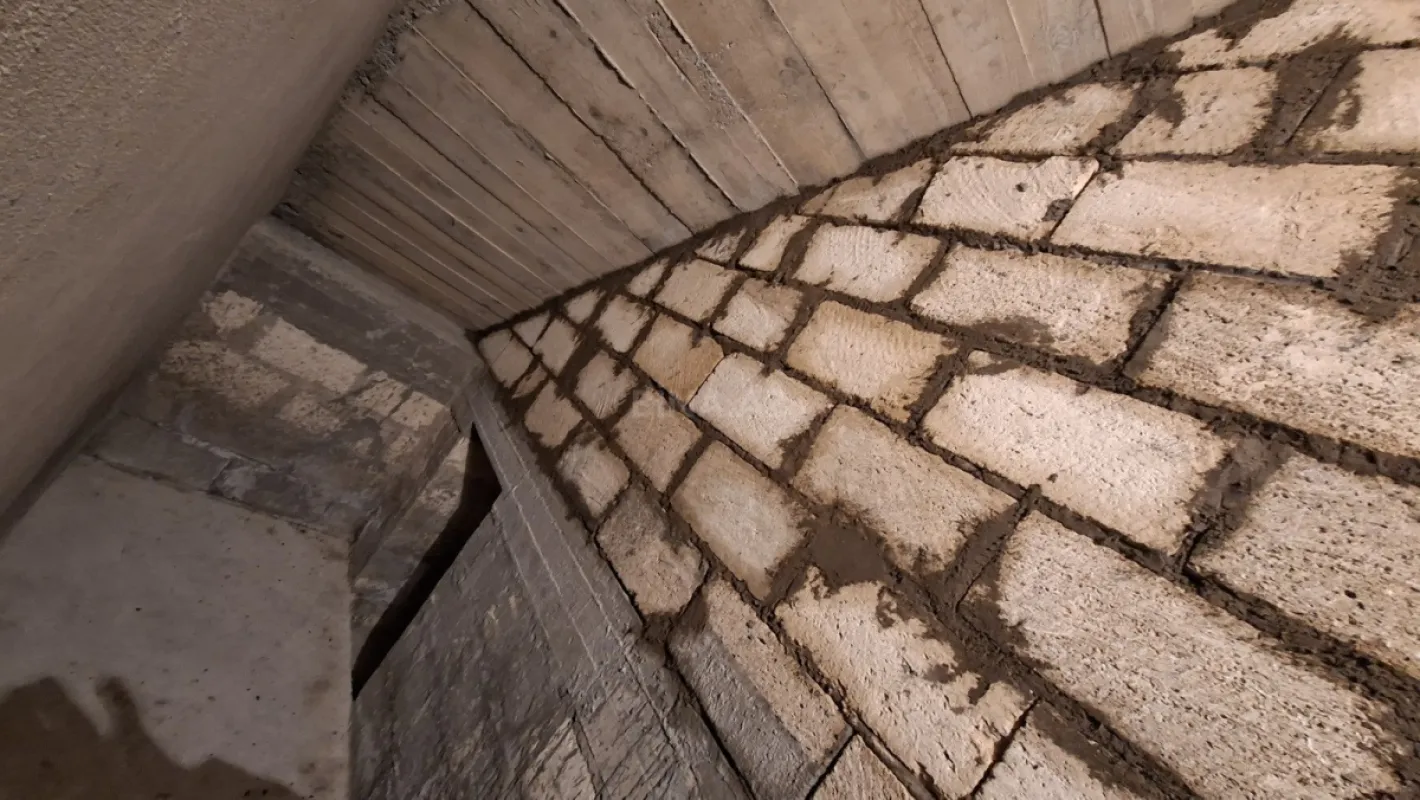 Satılır 7 otaqlı həyət evi 300 m²