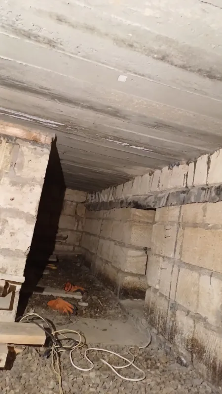 Satılır 7 otaqlı həyət evi 300 m²