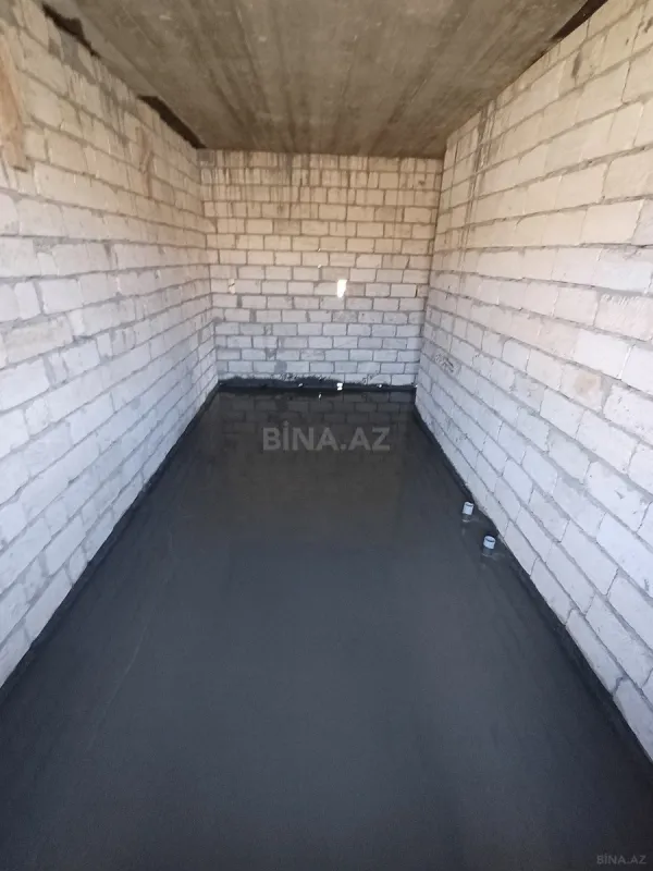 Satılır 7 otaqlı həyət evi 300 m²