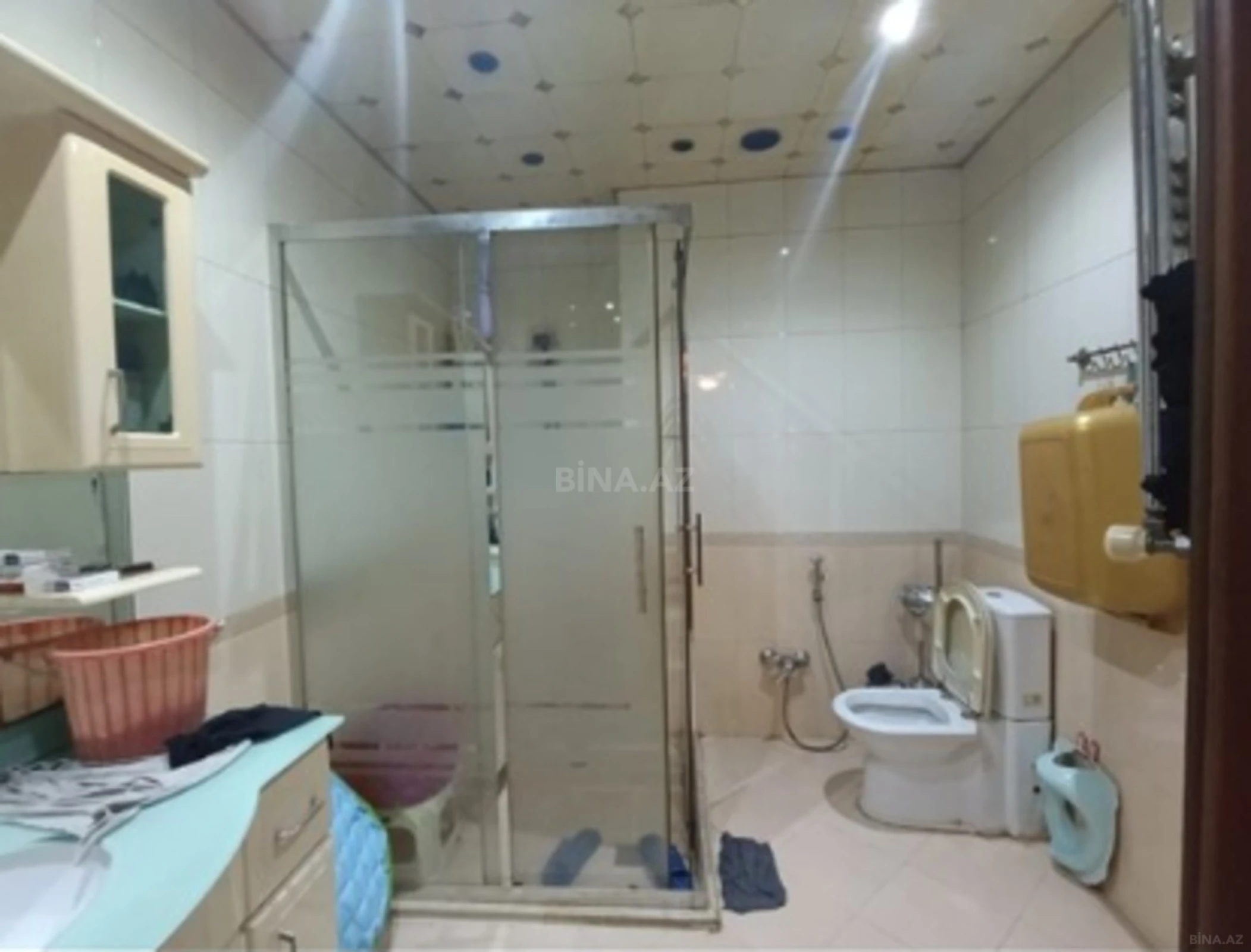 Satılır 3 otaqlı mənzil 132 m²
