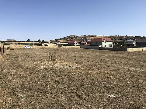 Satılır torpaq sahəsi 12 m²