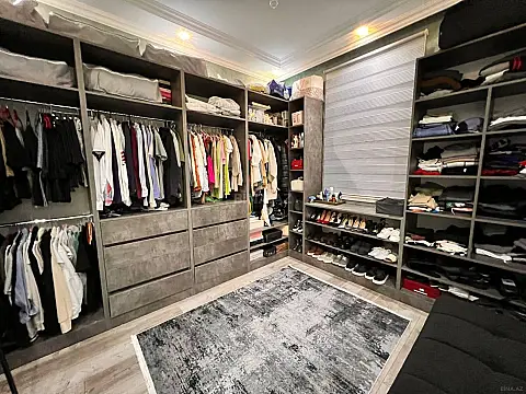 Satılır 5 otaqlı həyət evi 136 m²