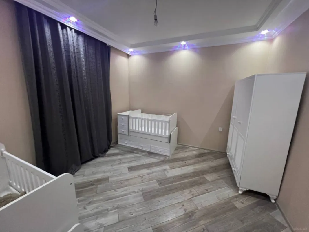 Satılır 5 otaqlı həyət evi 136 m²