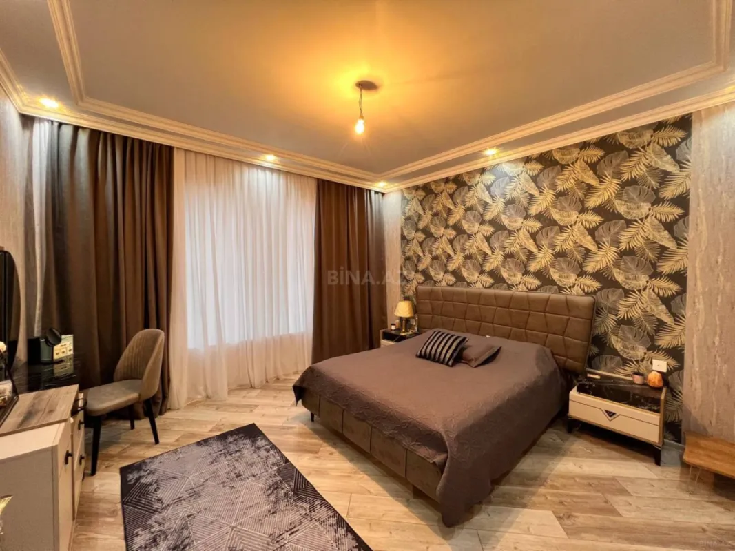 Satılır 5 otaqlı həyət evi 136 m²