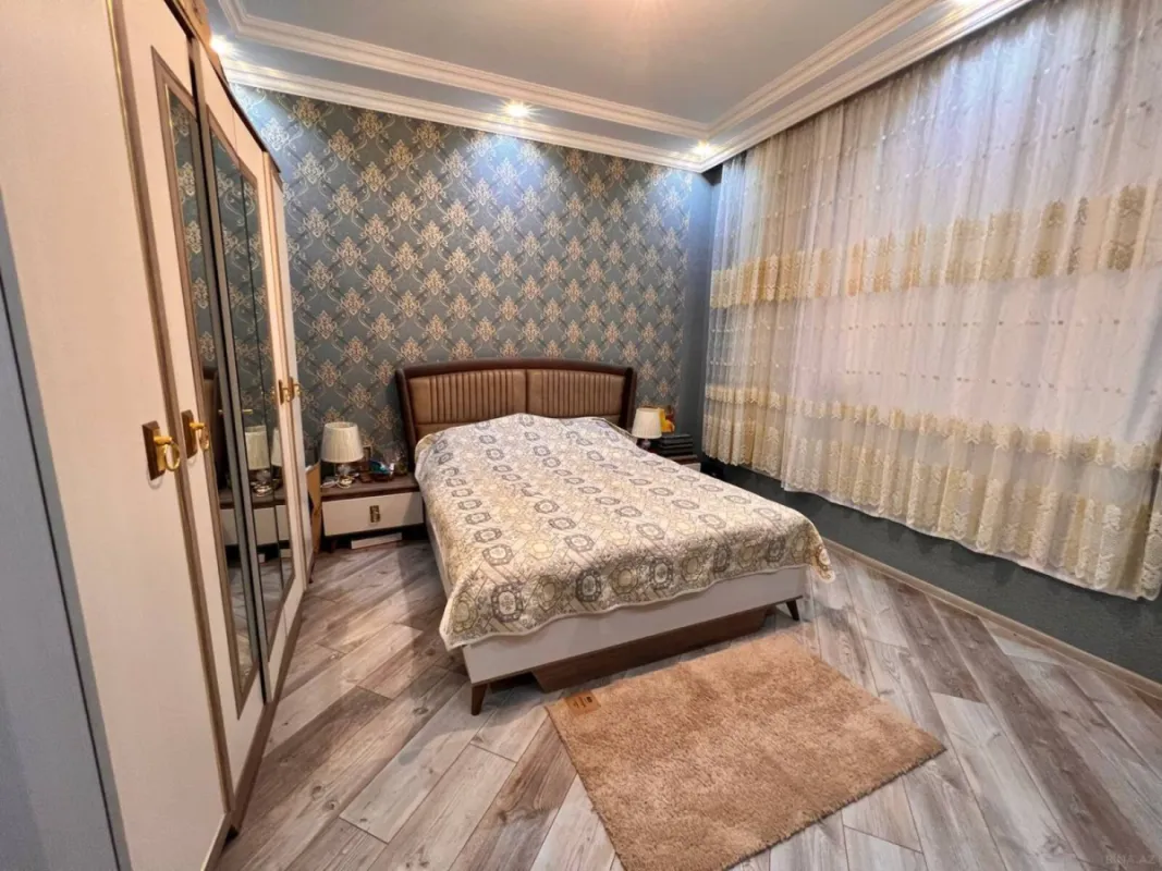 Satılır 5 otaqlı həyət evi 136 m²