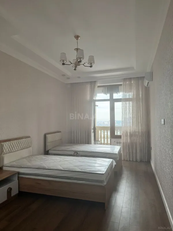 Kirayə verilir 3 otaqlı mənzil 100 m²