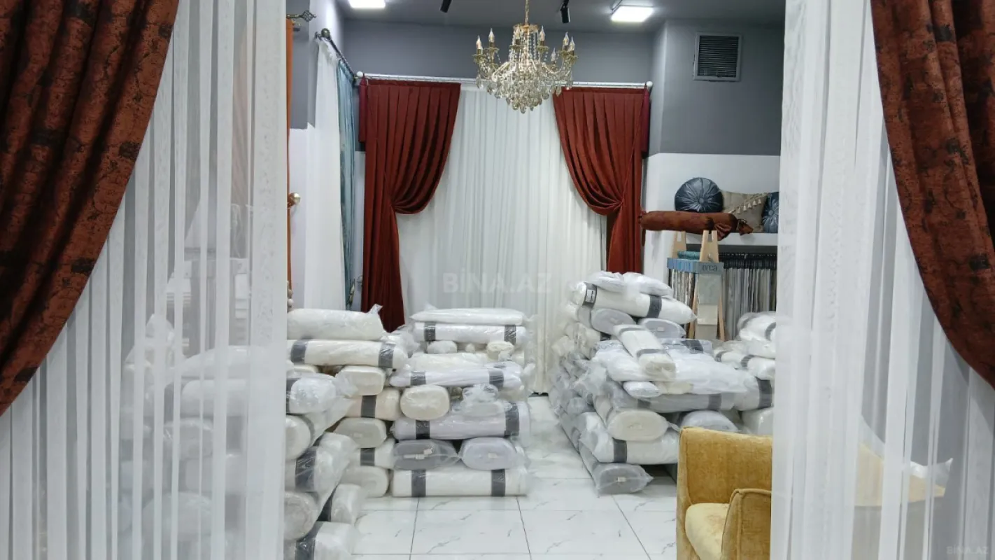 Kirayə verilir obyekt 180 m²