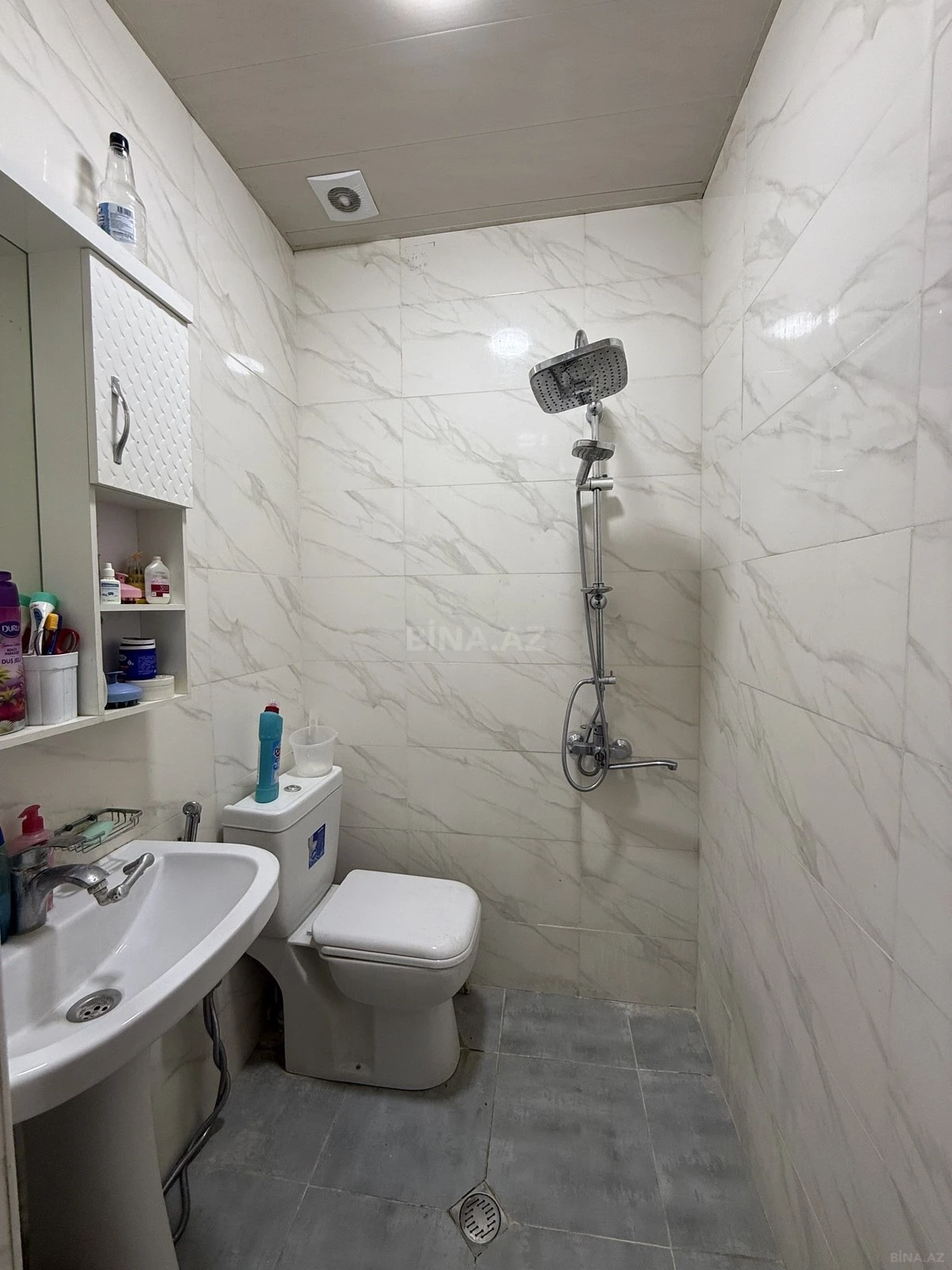 Satılır 4 otaqlı mənzil 117 m²